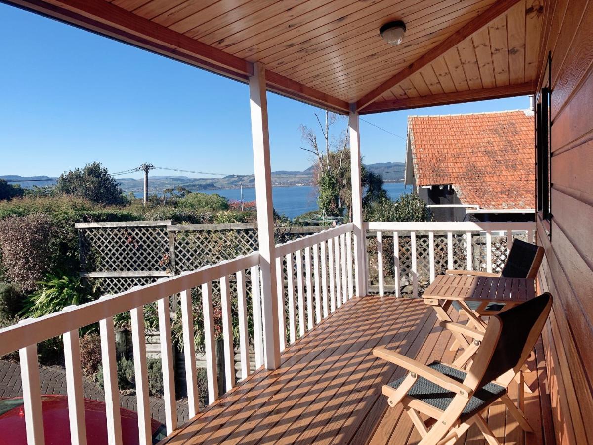 Lake View Family Lodge Up Tp 14 People Rotorua Eksteriør billede